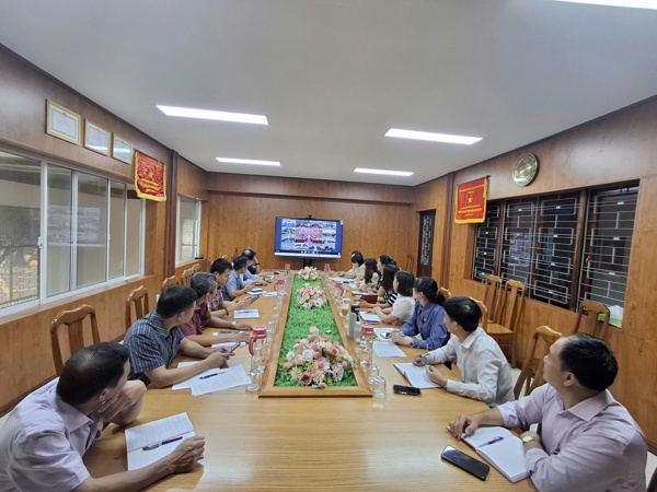 Hội nghị trực tuyến nghiên cứu, học tập, quán triệt  Nghị quyết Đại hội đại biểu Đảng bộ tỉnh lần thứ I, nhiệm kỳ 2025-2030; các văn bản về cuộc bầu cử đại biểu Quốc hội khóa XVI  và đại biểu Hội đồng nhân dân các cấp nhiệm kỳ 2026-2031